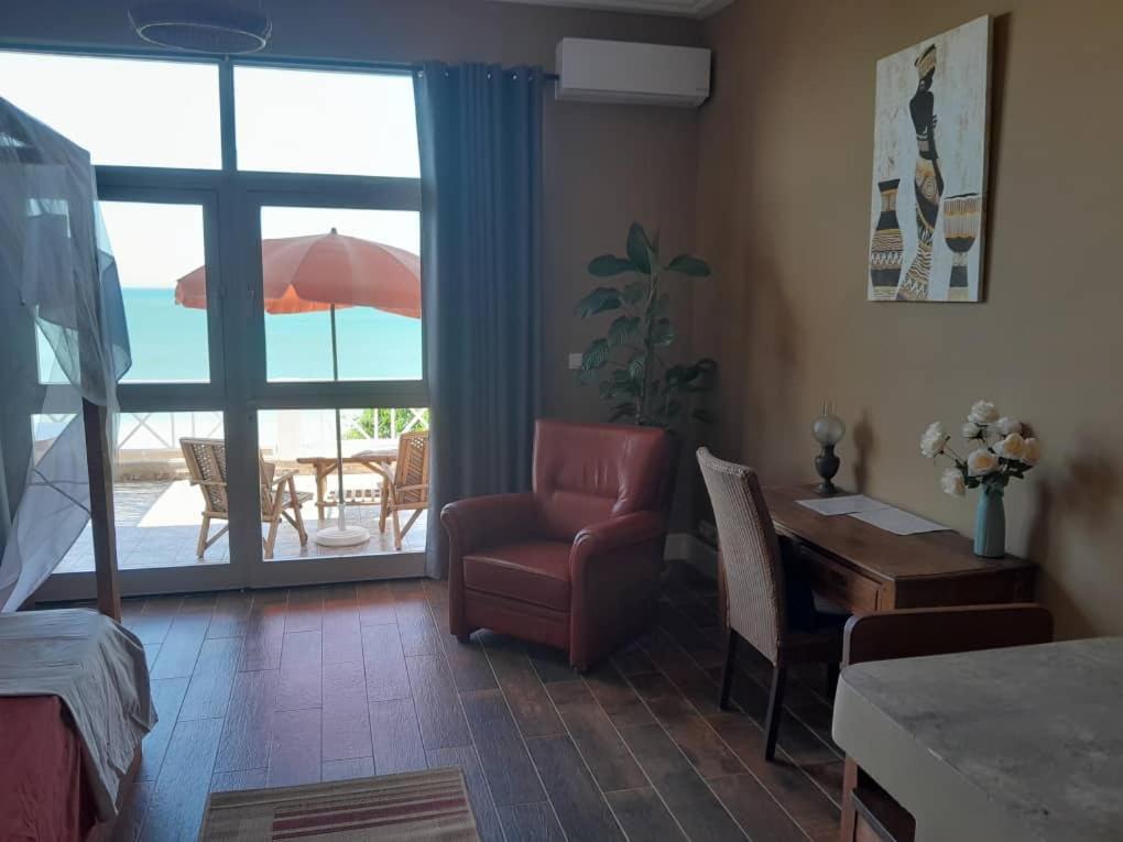 La Villa D'O Toubab Dialaw Εξωτερικό φωτογραφία